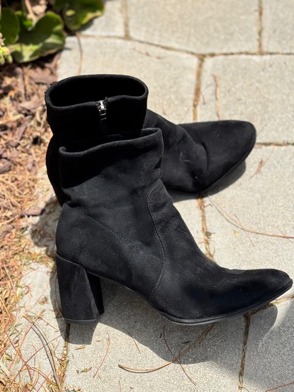 Sock booties heeled